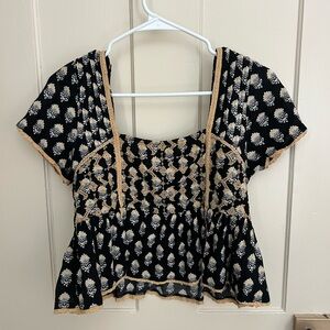 American eagle top, size medium